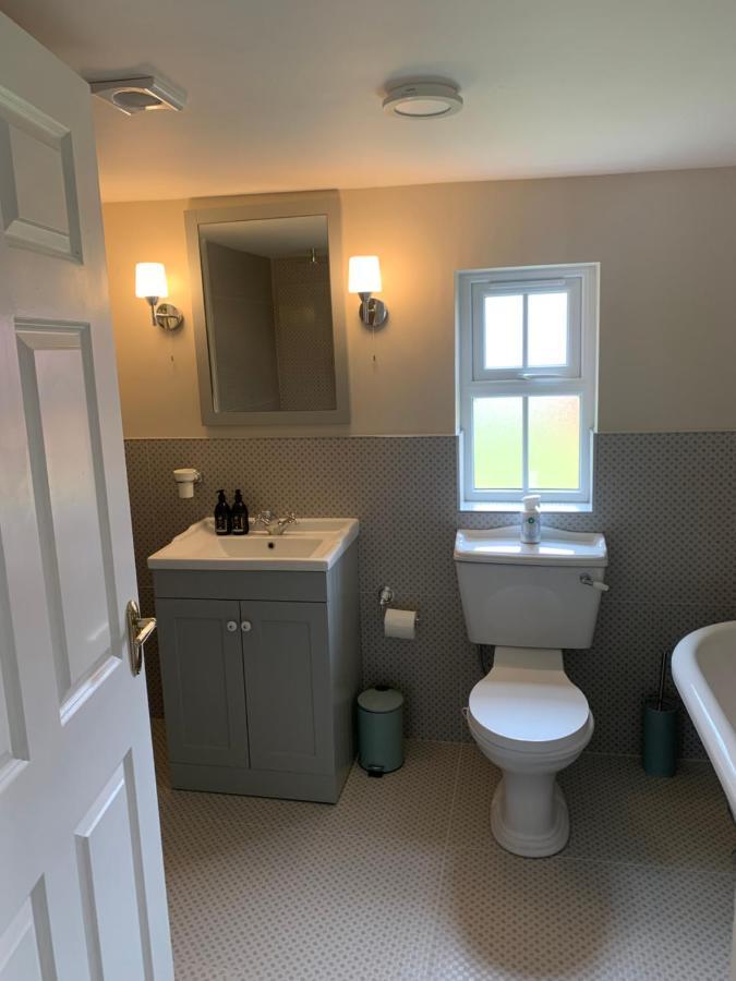 Toms Cottage ลองฟอร์ด ภายนอก รูปภาพ